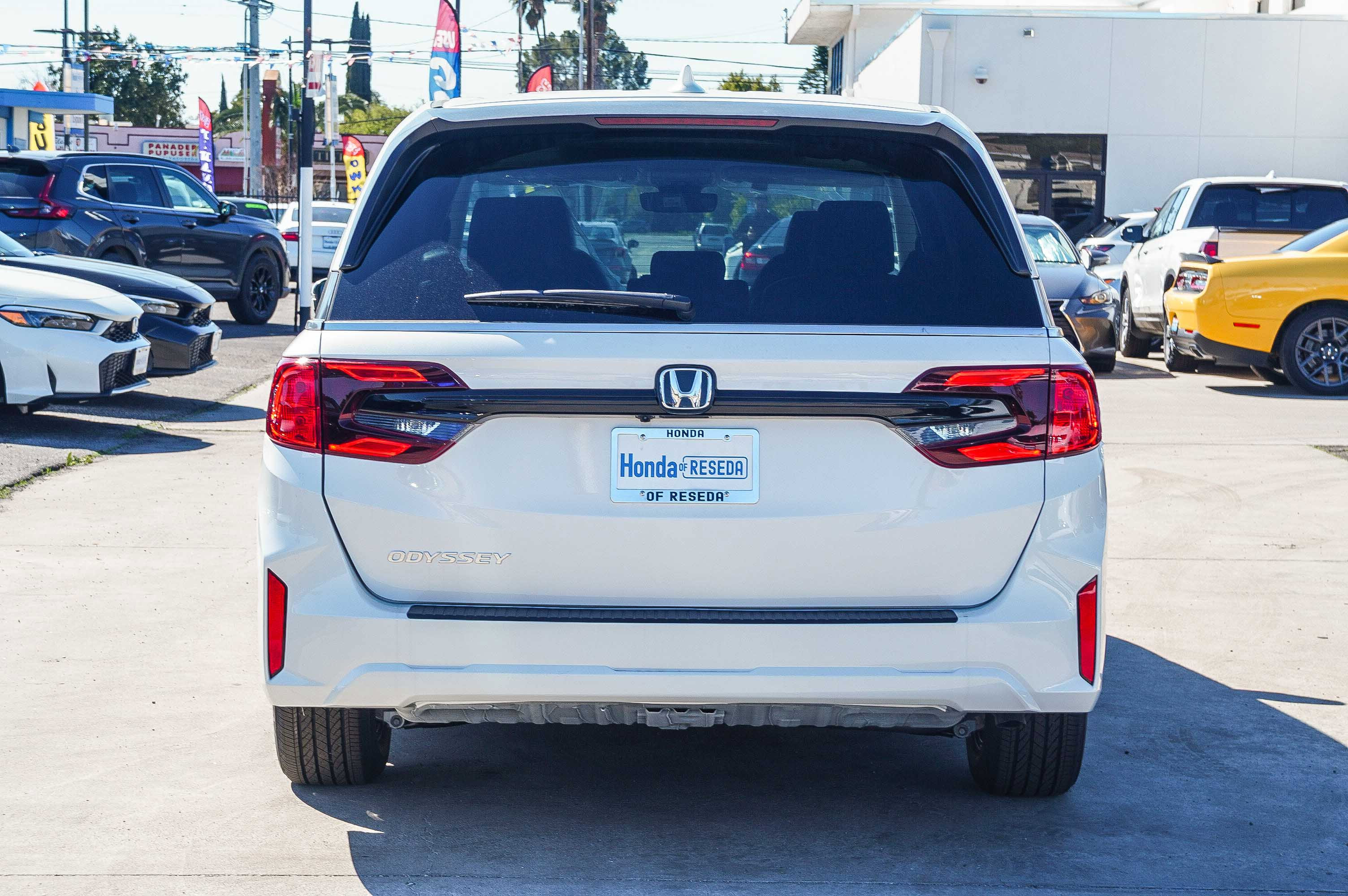 New 2026 Honda Odyssey EX-L image 3