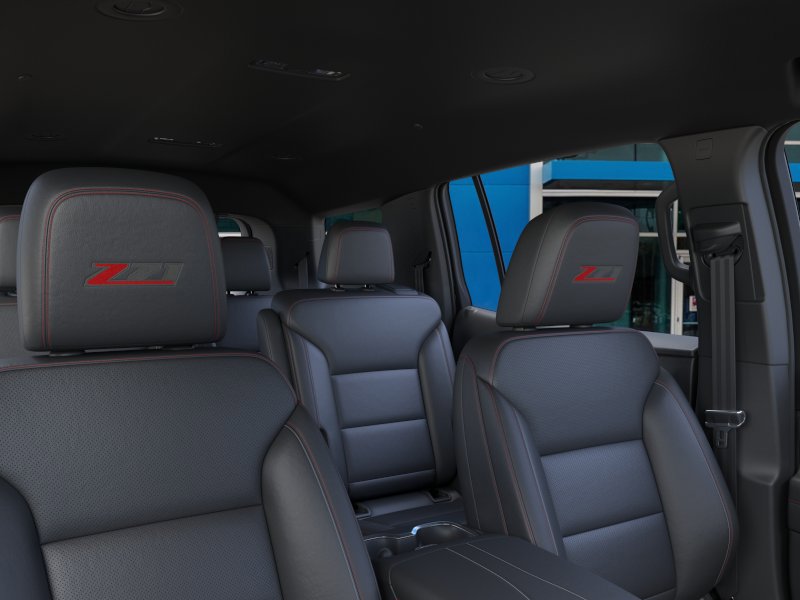 New 2026 Chevrolet Traverse Z71 w/ Enhanced Driving Package AWD/4WD image 26