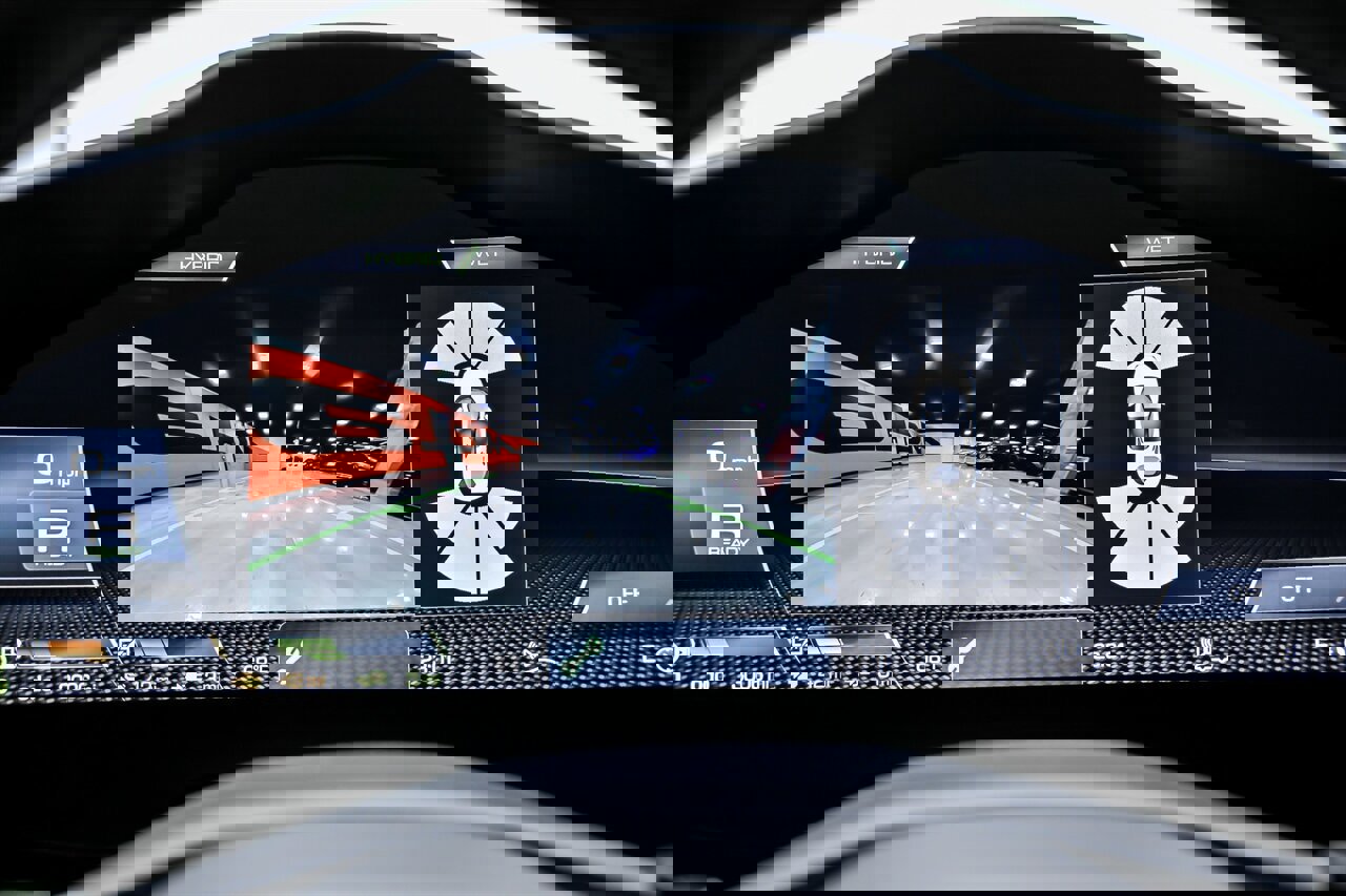 Used 2023 Ferrari SF90 Stradale image 36