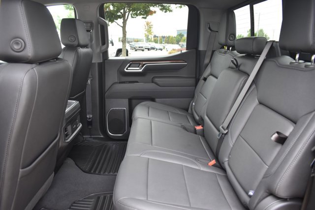 New 2026 Chevrolet Silverado 1500 LT w/ Z71 Off-Road Package image 17