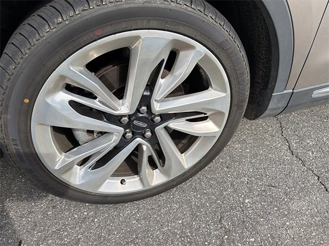 Used 2018 Lincoln MKX Reserve w/ Driver Assistance Package image 6