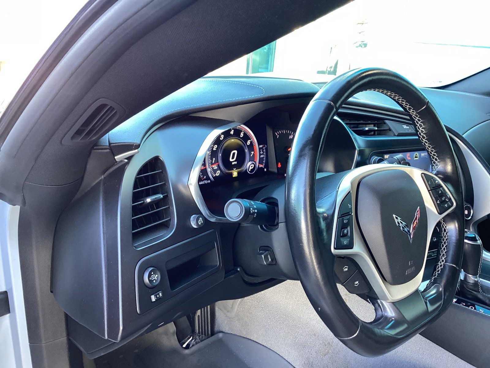 Used 2019 Chevrolet Corvette Stingray Coupe w/ Carbon Flash Badge Package image 9