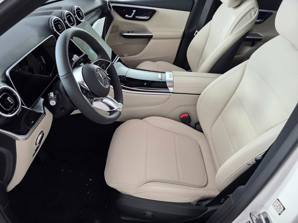 New 2026 Mercedes-Benz GLC 300 4MATIC image 6