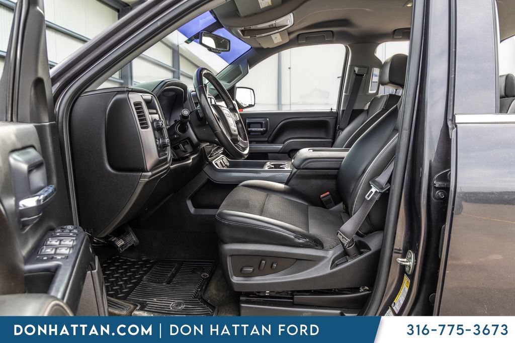 Used 2016 GMC Sierra 1500 SLE w/ All-Terrain Package AWD/4WD image 3