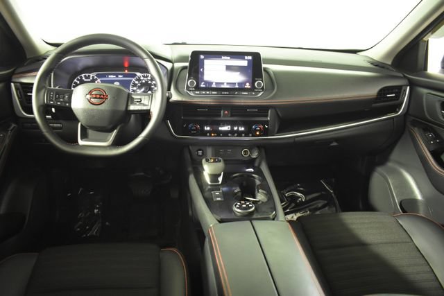 Used 2025 Nissan Rogue SV w/ Rock Creek Premium Package AWD/4WD image 26