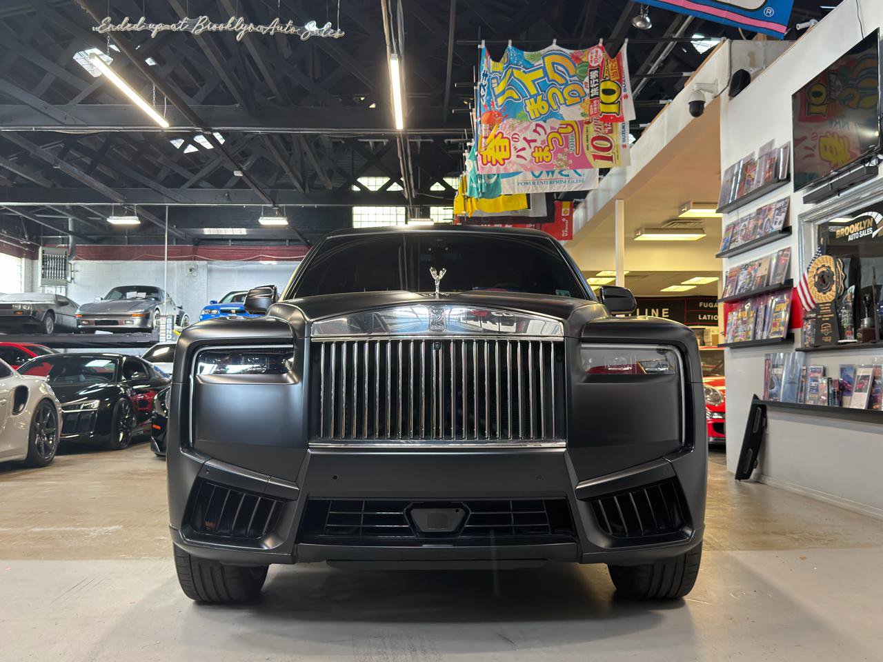 Used 2025 Rolls-Royce Cullinan image 2