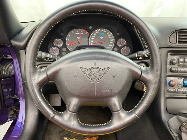 Used 1998 Chevrolet Corvette Convertible w/ Memory Pkg RWD image 22
