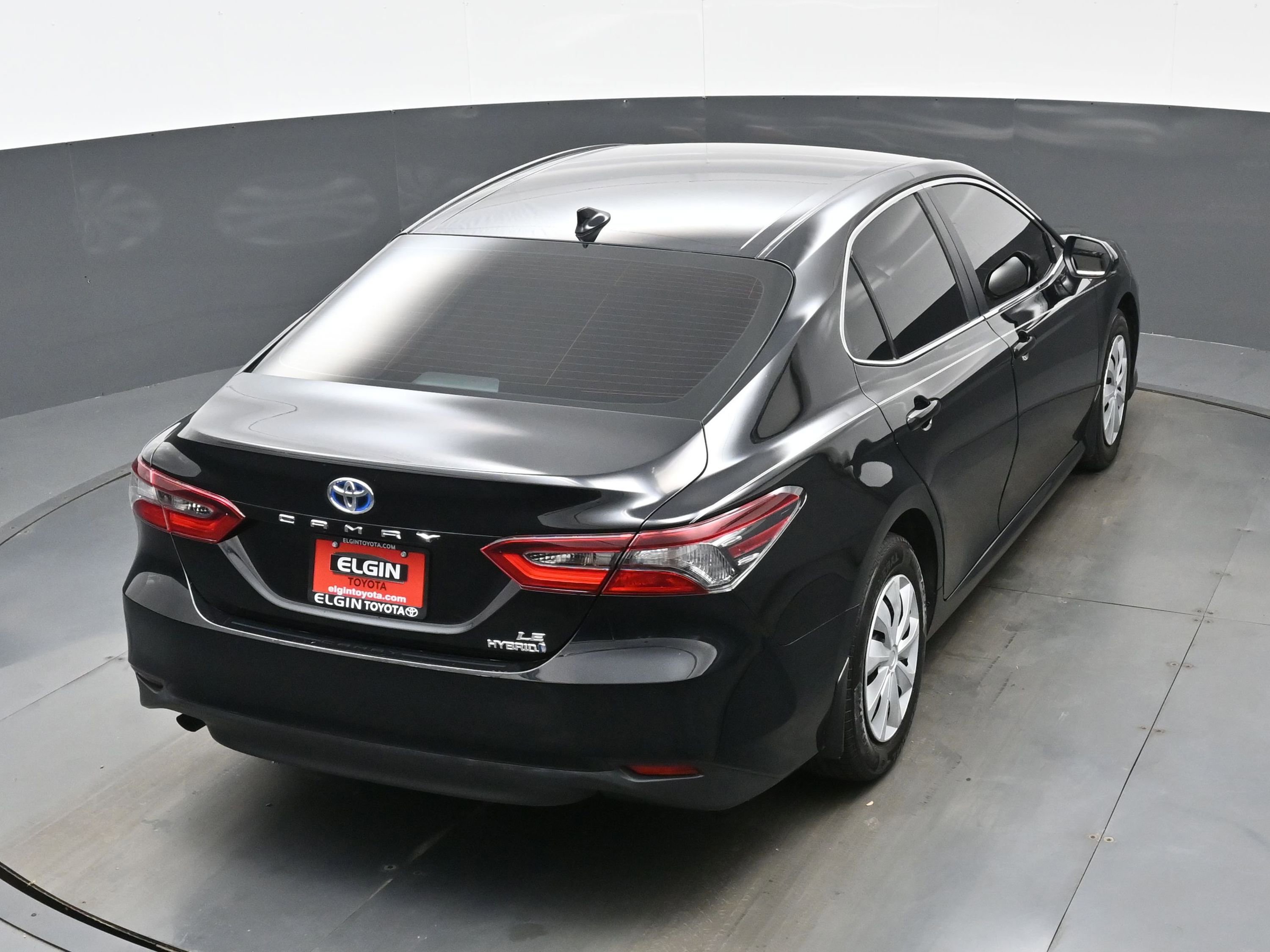 Used 2023 Toyota Camry LE image 40