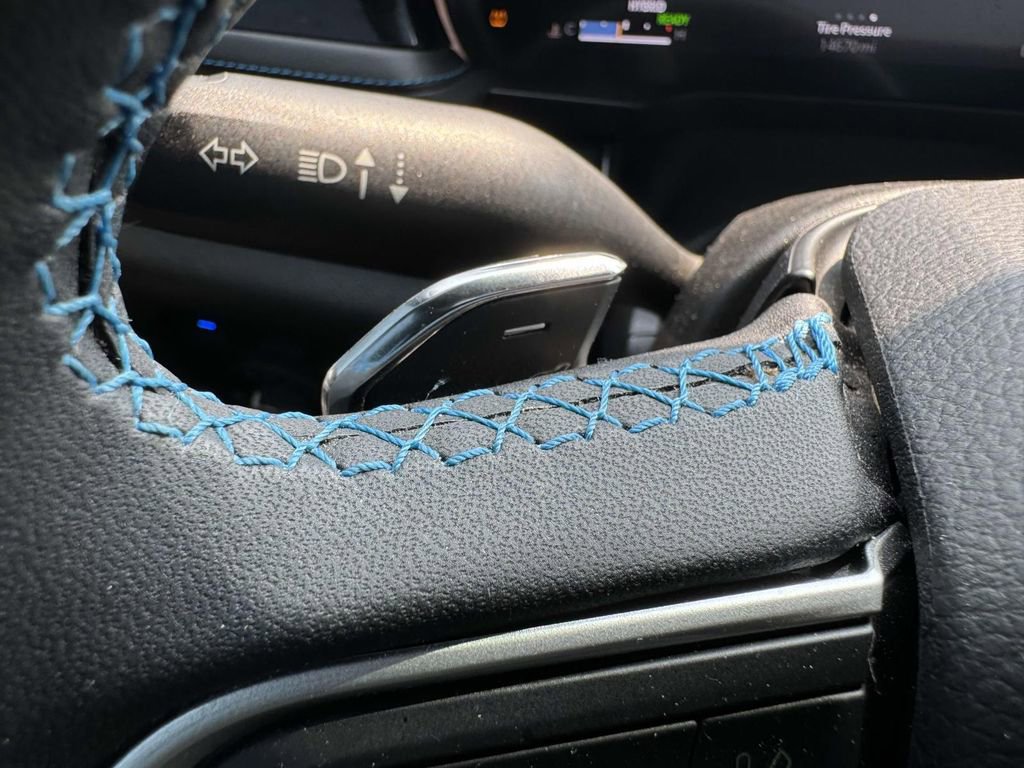 Used 2023 Jeep Grand Cherokee Trailhawk image 16