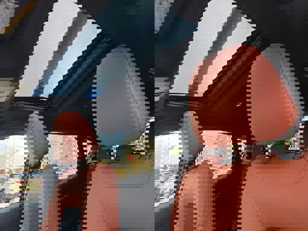 Used 2025 MAZDA CX-5 Carbon Edition image 13