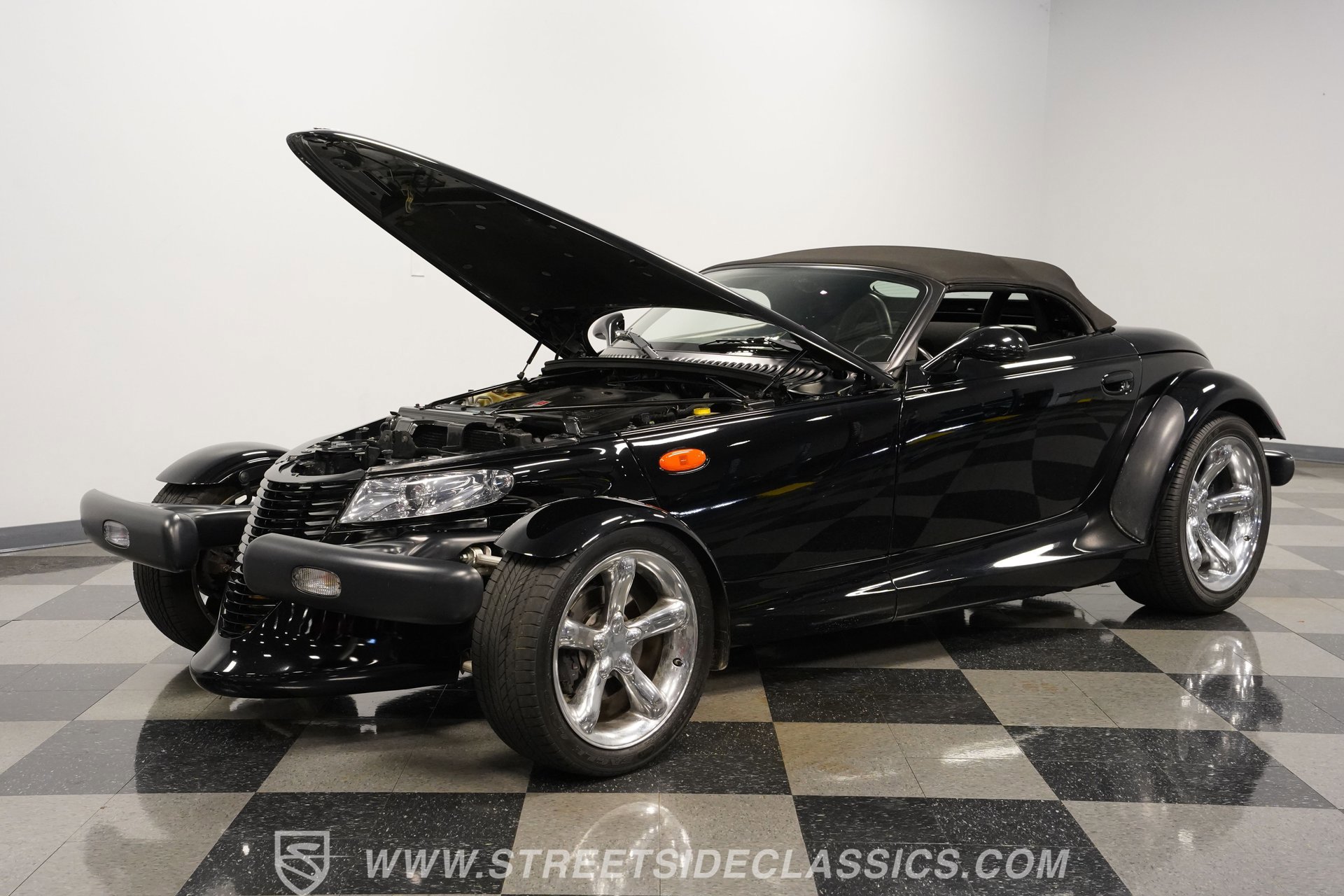 Used 2000 Plymouth Prowler image 31