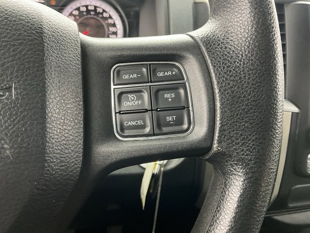 Used 2015 RAM 1500 Classic SLT image 17