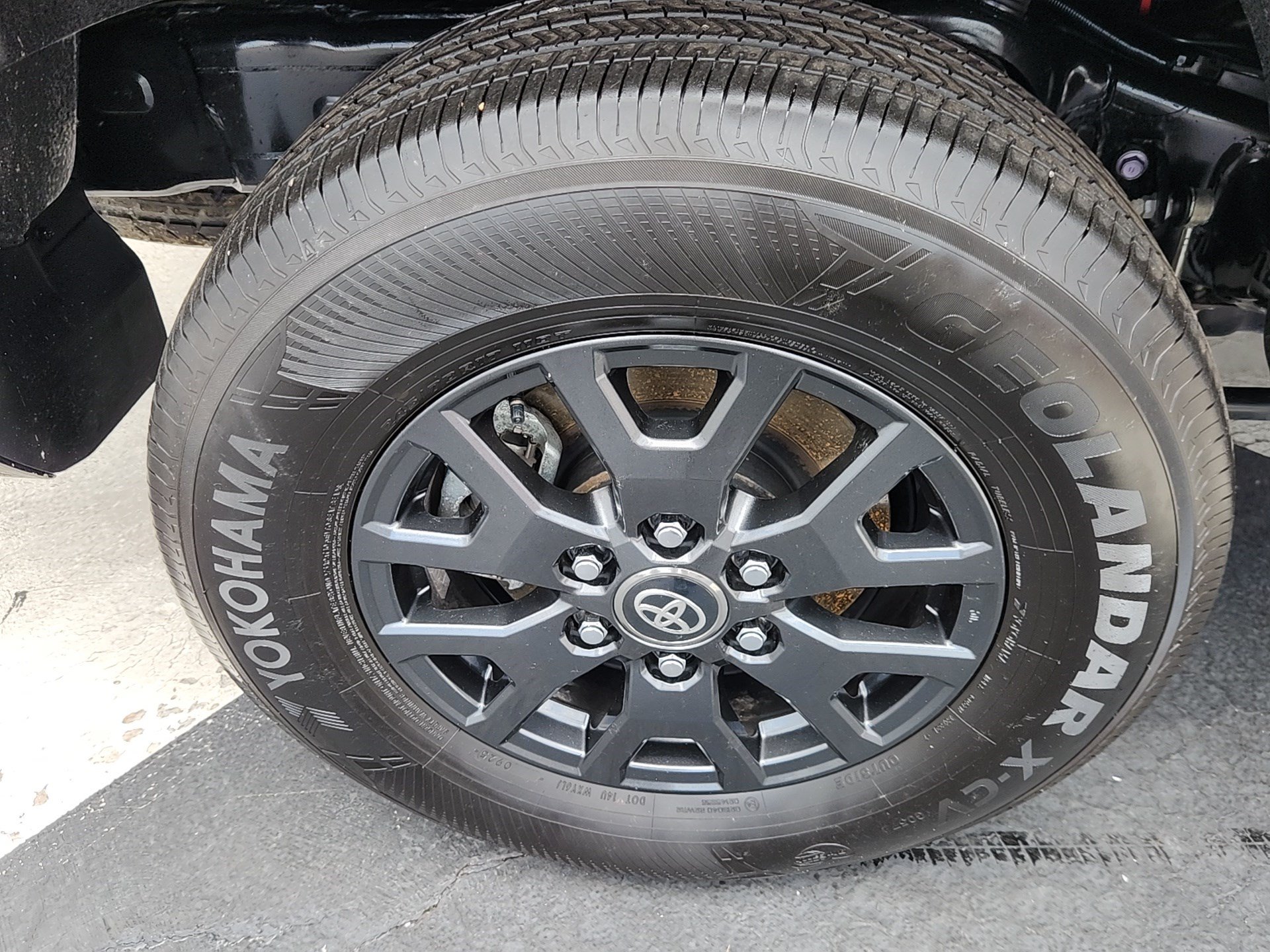 Certified 2025 Toyota 4Runner SR5 AWD/4WD image 27