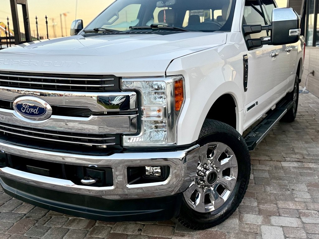 Used 2018 Ford F250 Lariat w/ Chrome Package AWD/4WD image 26