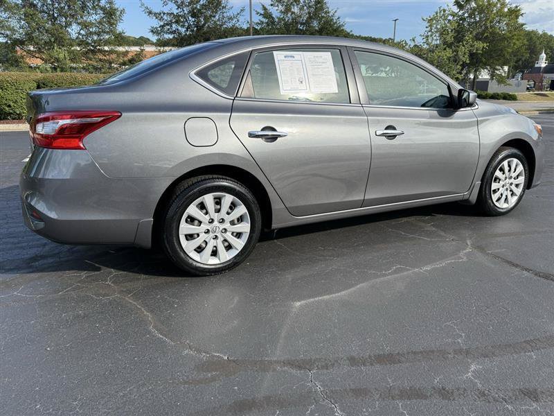 Used 2019 Nissan Sentra S FWD image 4