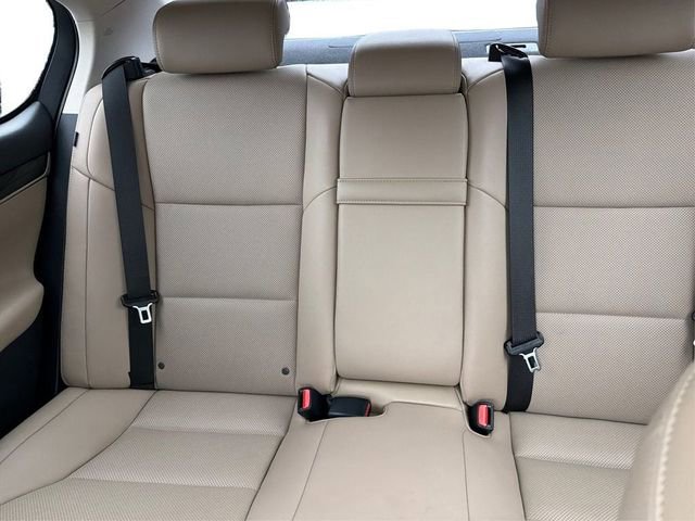 Used 2016 Lexus GS 200t w/ Premium Package image 13