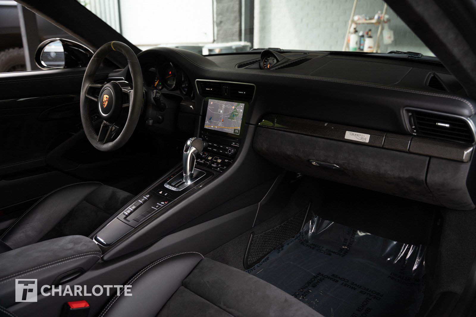 Used 2018 Porsche 911 GT2 RS RWD image 39