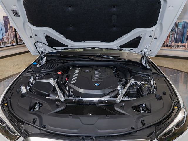 Used 2026 BMW 840i xDrive w/ Driving Assistance Package AWD/4WD image 5