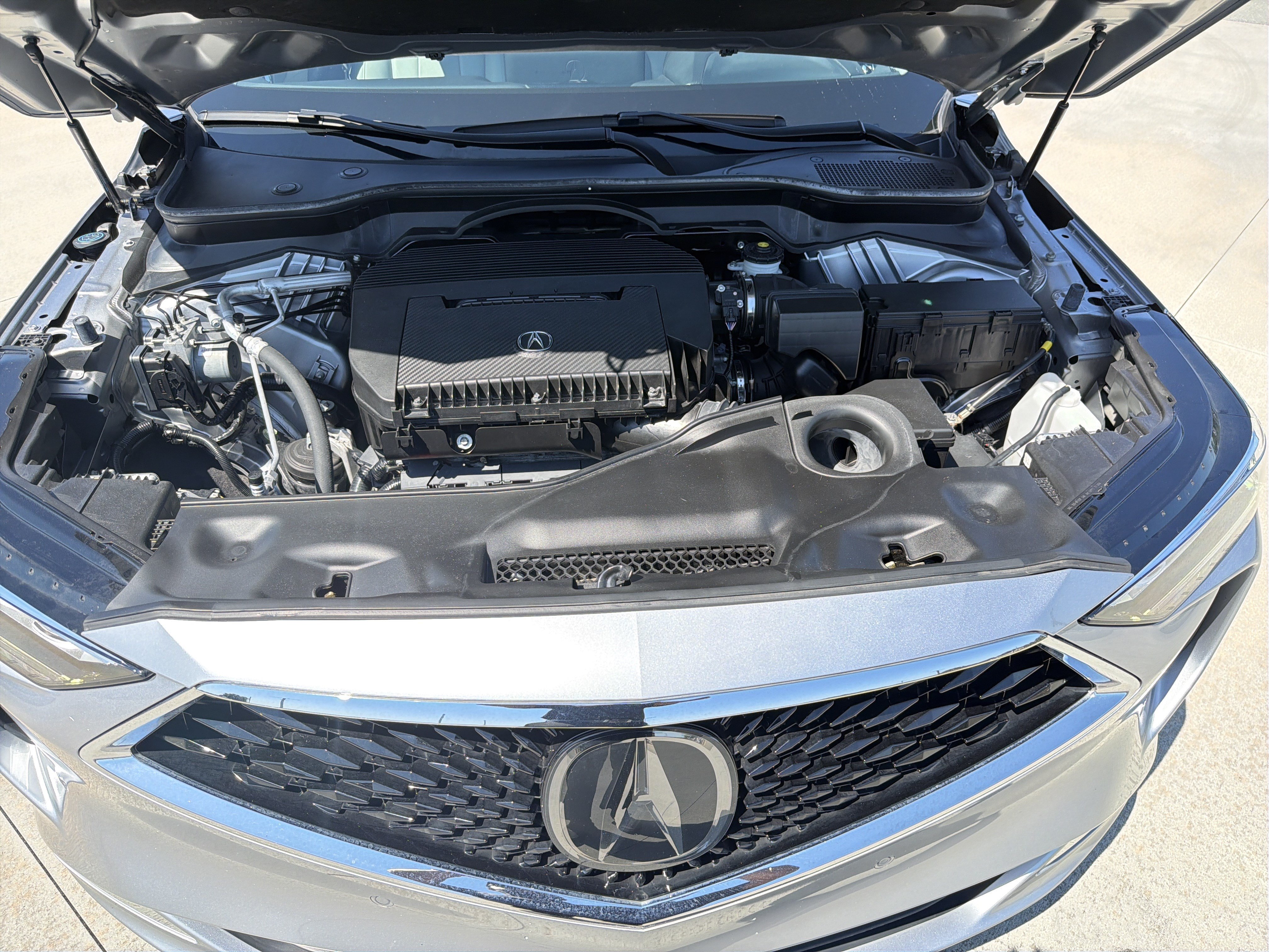 Certified 2024 Acura MDX w/ Technology Package FWD image 35