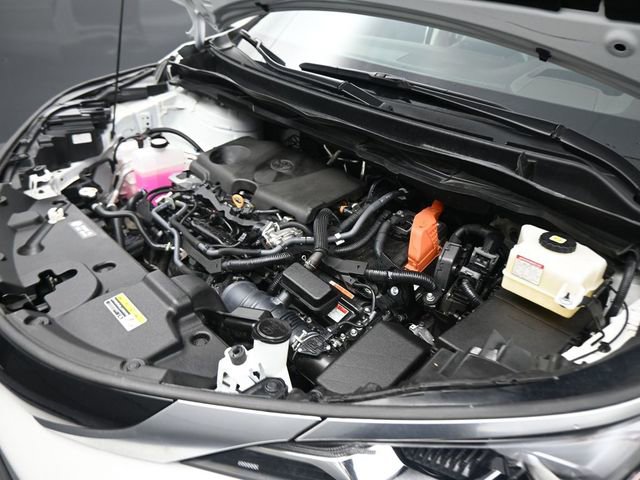 Used 2024 Toyota Sienna Platinum image 10