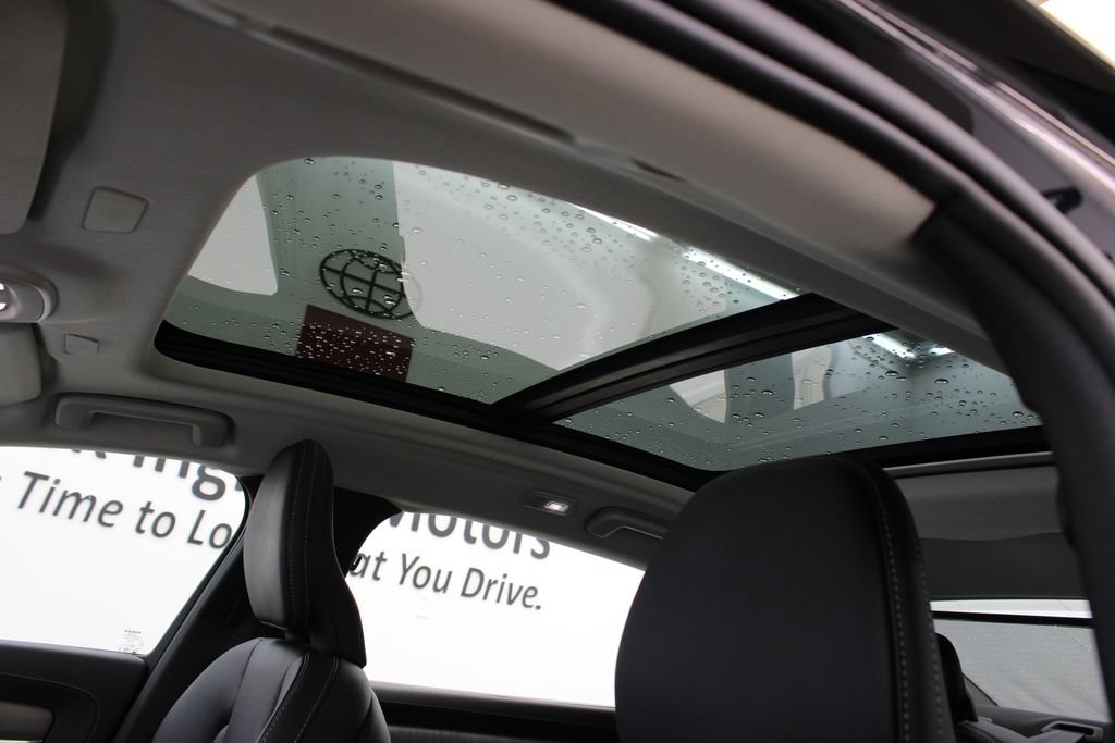 Used 2023 Volvo S90 B6 Ultimate w/ Protection Package Premier AWD/4WD image 14