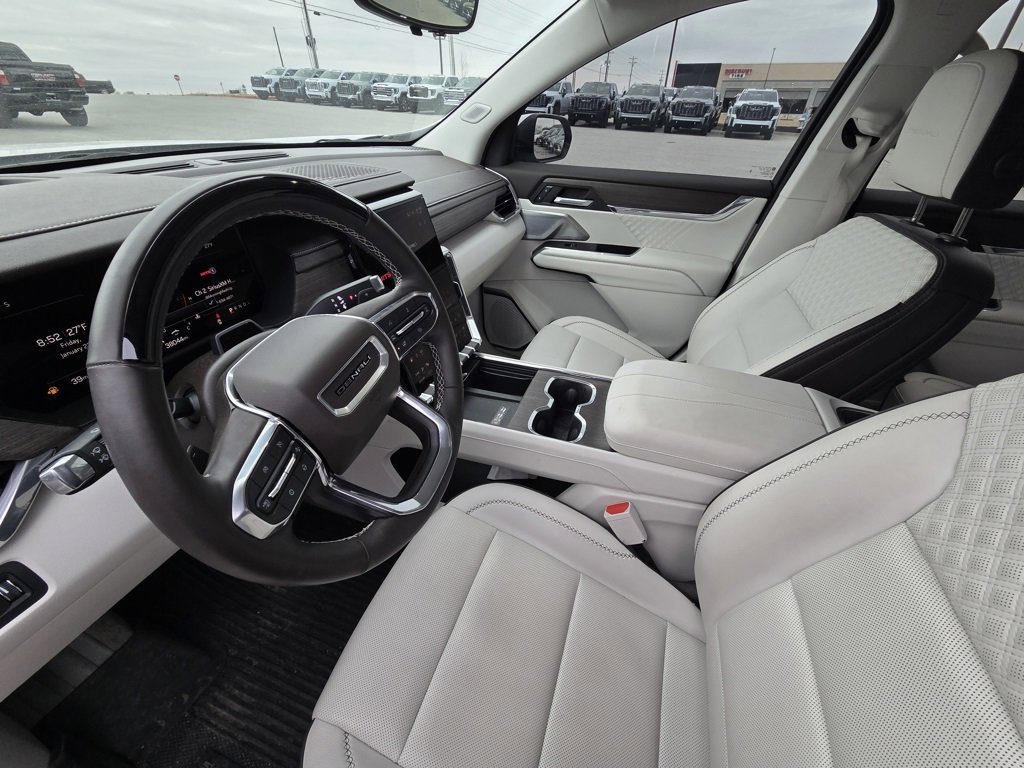 Used 2024 GMC Acadia Denali w/ Super Cruise Package image 10