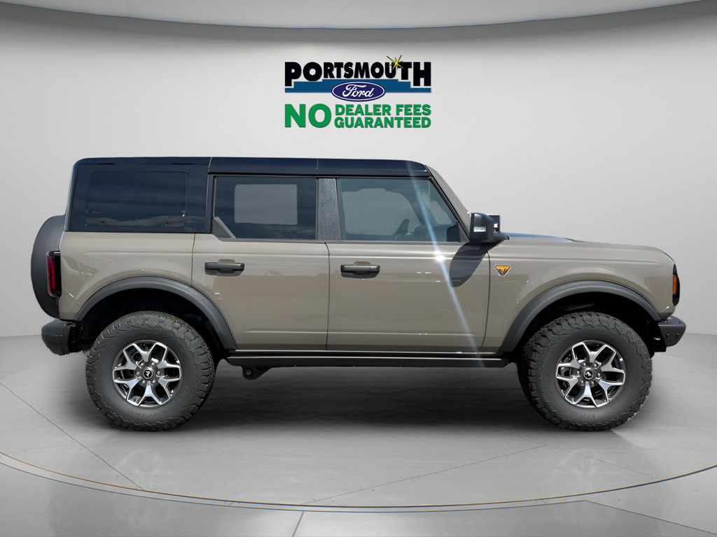 New 2025 Ford Bronco Badlands AWD/4WD image 22