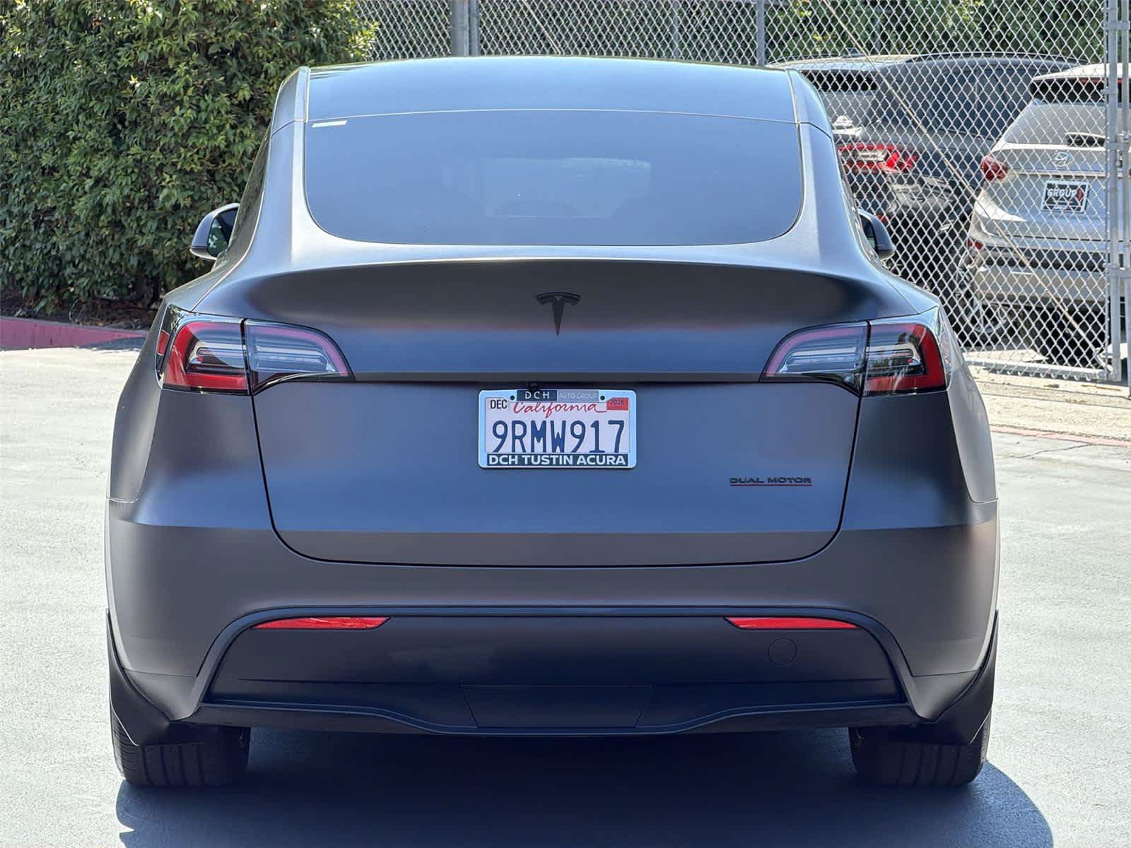 Used 2025 Tesla Model Y Long Range AWD/4WD image 6