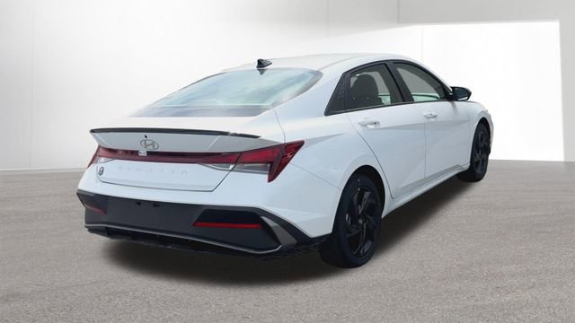 New 2026 Hyundai Elantra Sport FWD image 9
