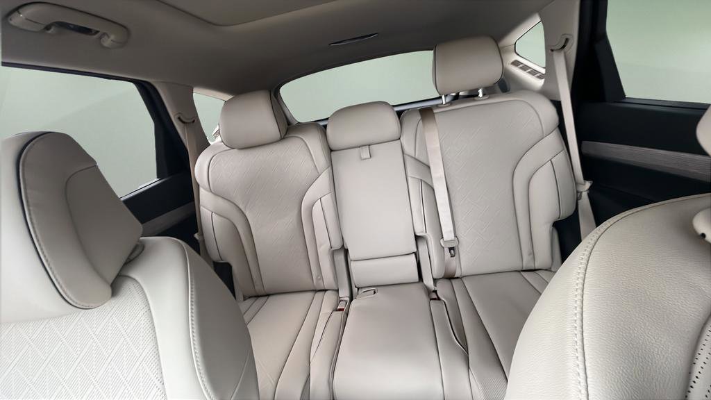 New 2026 Genesis GV80 2.5T Advanced image 23