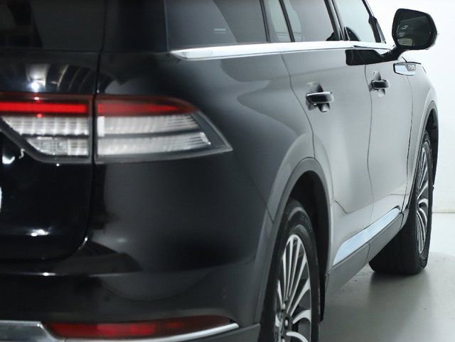 Used 2020 Lincoln Aviator Reserve w/ Class IV Trailer Tow Package image 45