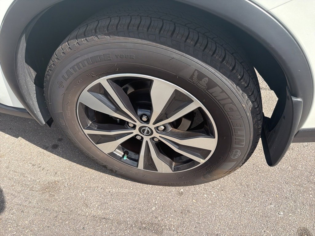 Certified 2024 Nissan Murano SV image 10