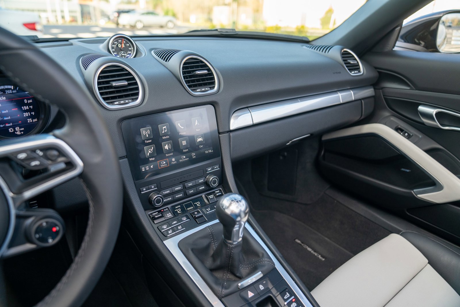 Used 2025 Porsche 718 Boxster S image 16