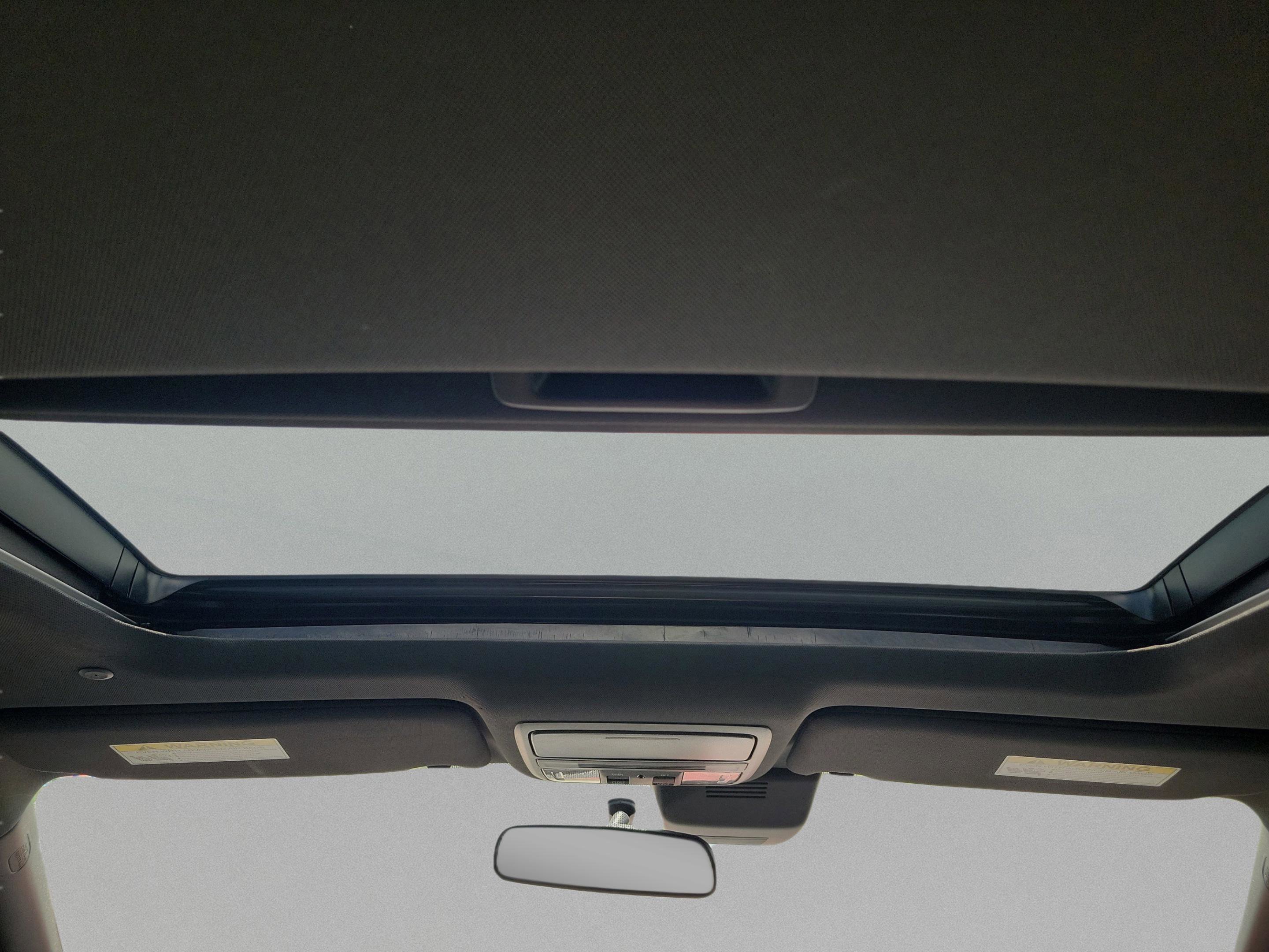Used 2022 Honda Accord Sport image 11