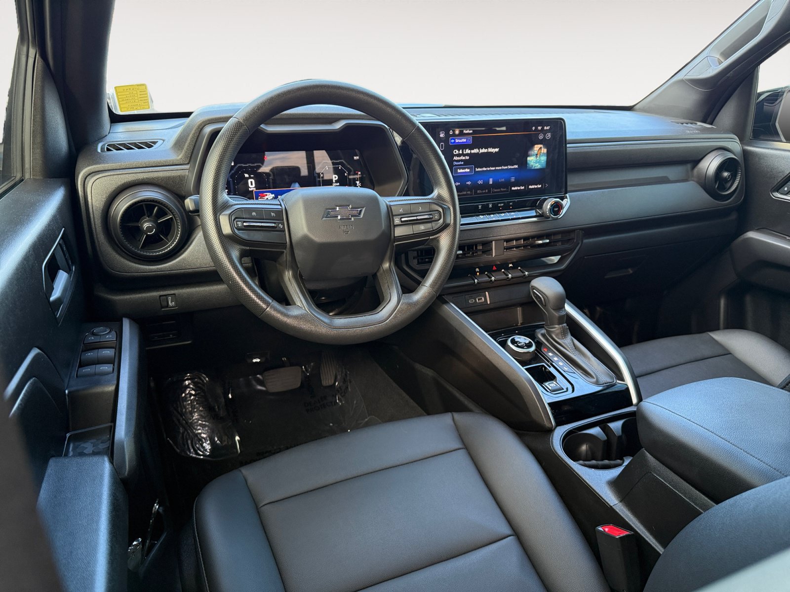 Used 2024 Chevrolet Colorado Trail Boss w/ Advanced Trailering Package AWD/4WD image 15