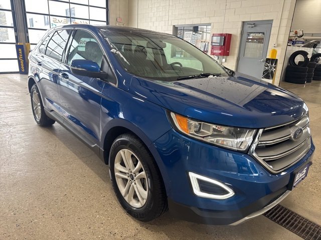 Used 2018 Ford Edge SEL w/ Equipment Group 201A image 3