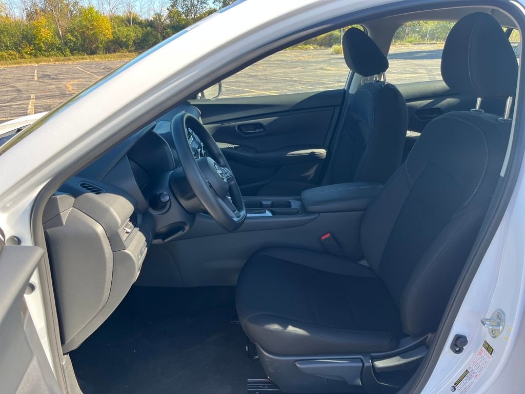 New 2025 Nissan Sentra S image 13