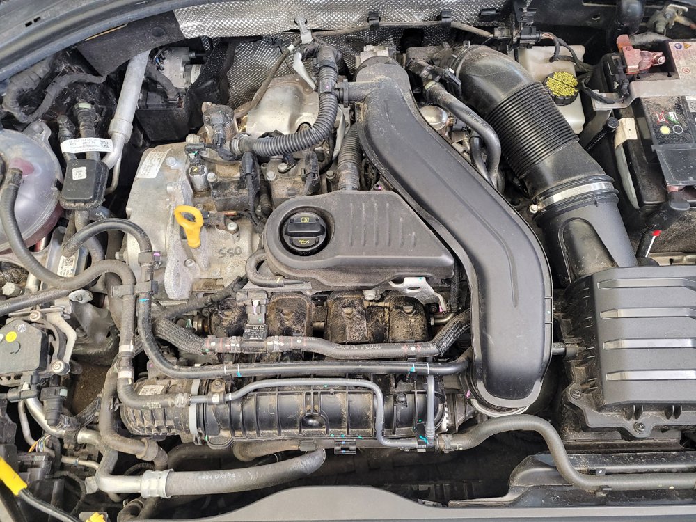 Used 2025 Volkswagen Jetta Sport FWD image 30