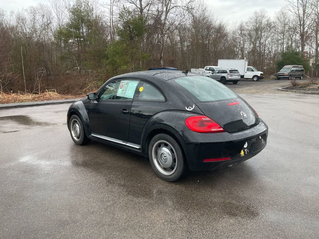 Used 2012 Volkswagen Beetle 2.5 FWD image 8