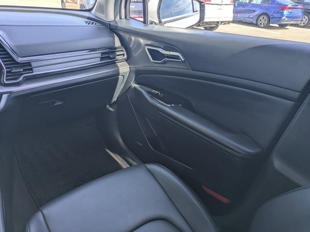 Used 2023 Kia Sportage SX image 17