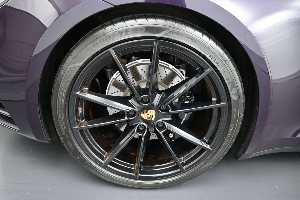Certified 2023 Porsche 911 Carrera S RWD image 33