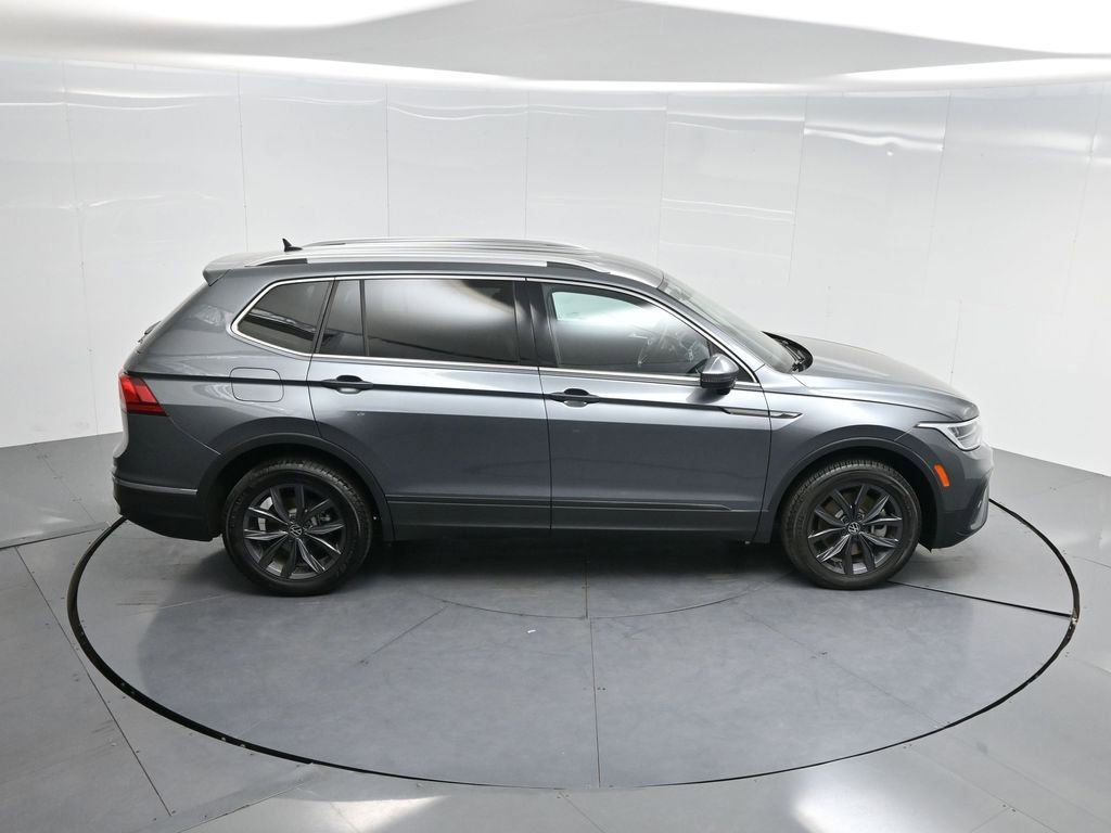 Used 2022 Volkswagen Tiguan SE image 70