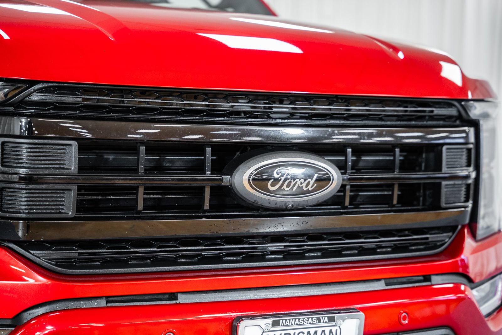 Certified 2022 Ford F150 Lariat w/ Equipment Group 502A High image 10