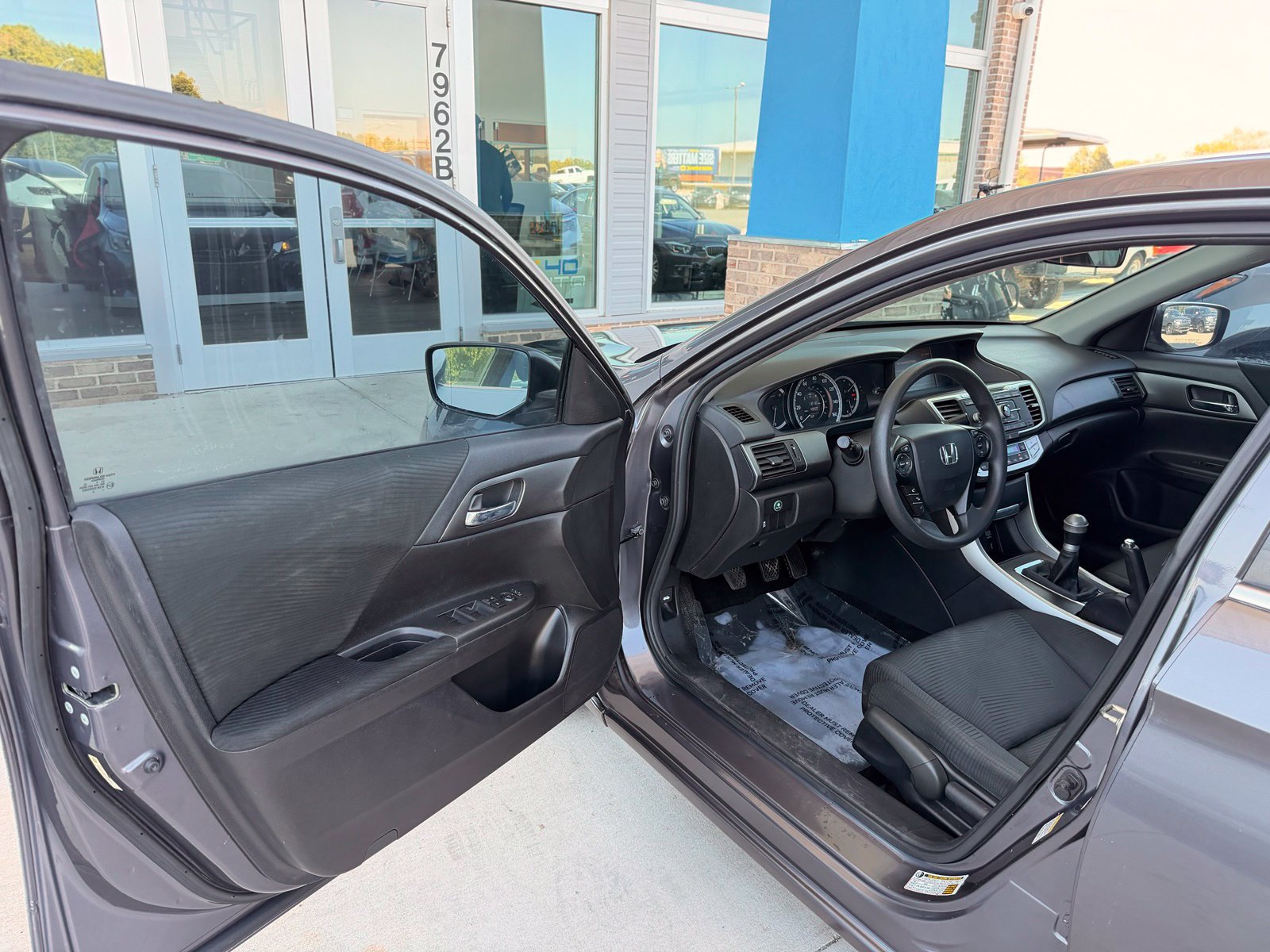 Used 2014 Honda Accord LX image 12