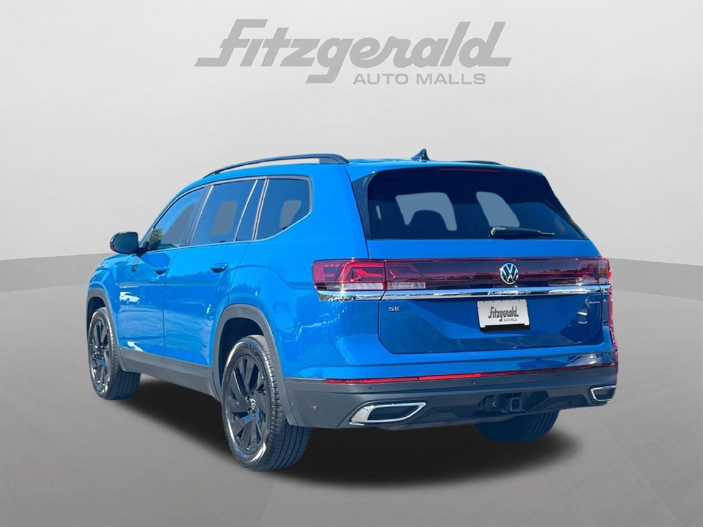 Used 2025 Volkswagen Atlas SE AWD/4WD image 17