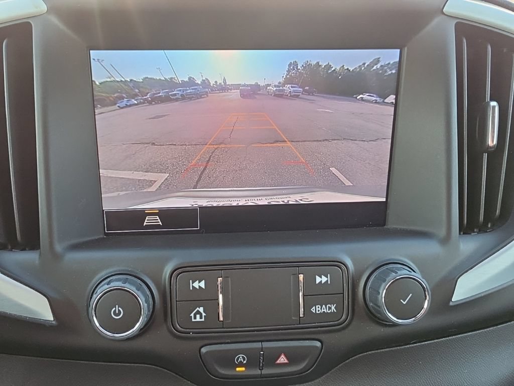 Certified 2023 GMC Terrain SLT w/ Infotainment Package II FWD image 33
