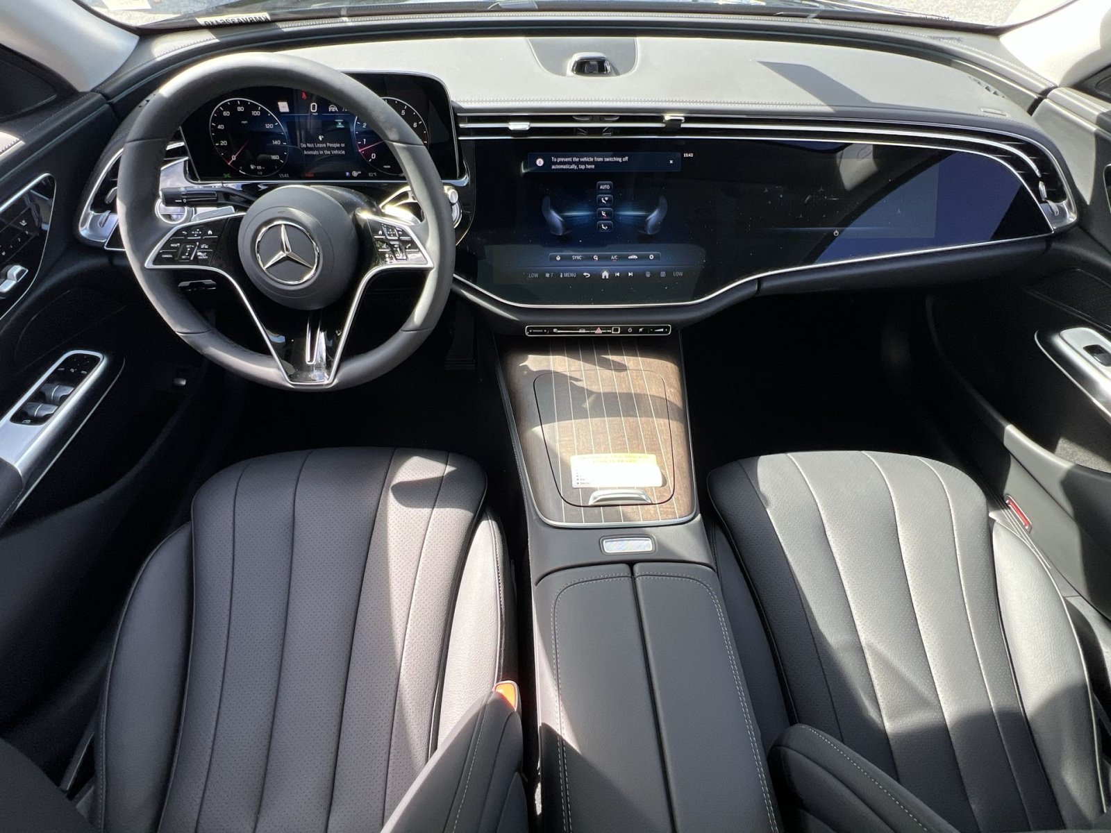 New 2027 Mercedes-Benz E 450 4MATIC Sedan image 28