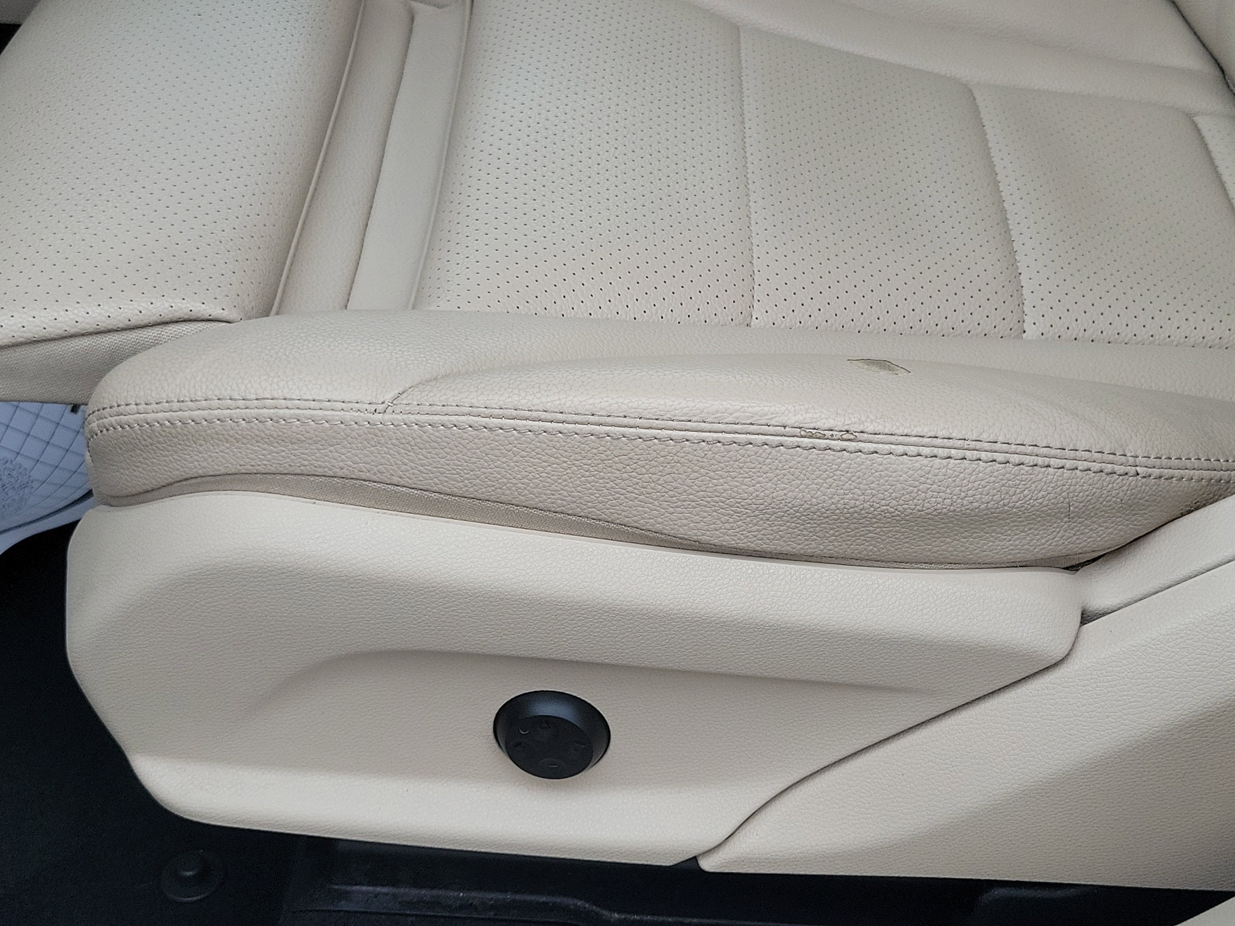Used 2022 Mercedes-Benz GLC 300 image 20