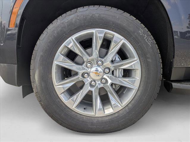 New 2025 Chevrolet Suburban Premier image 10