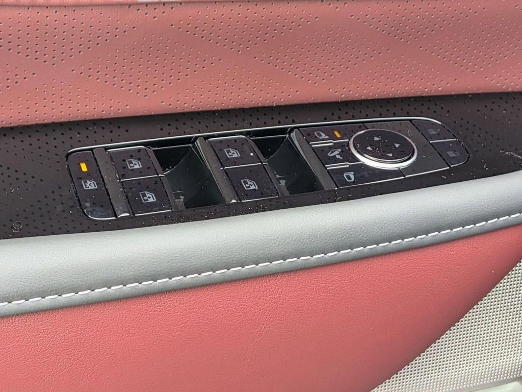 New 2026 INFINITI QX80 Autograph w/ Premium Cargo Package AWD/4WD image 15